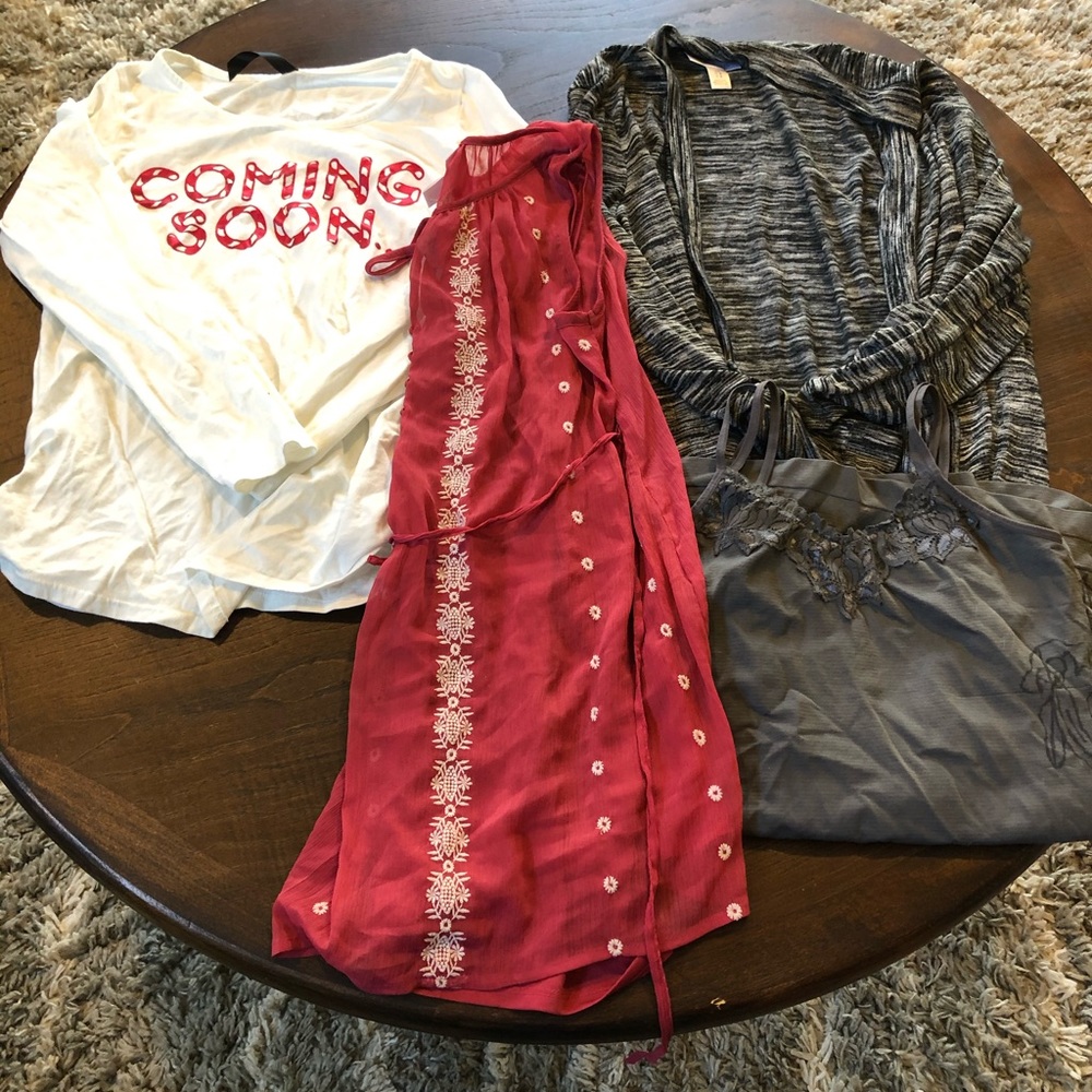Maternity tops